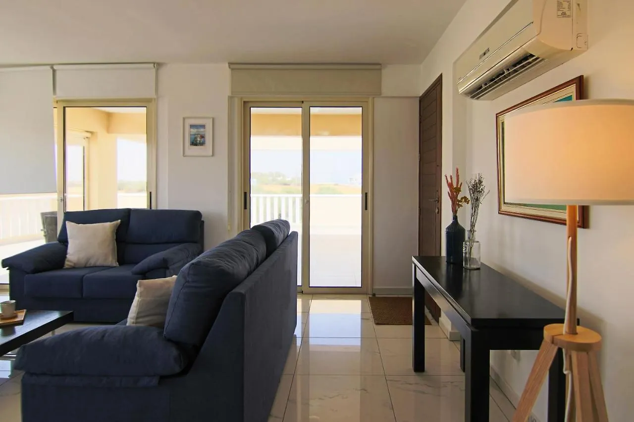 Seaside Luxury Flat Pervolia Apartment