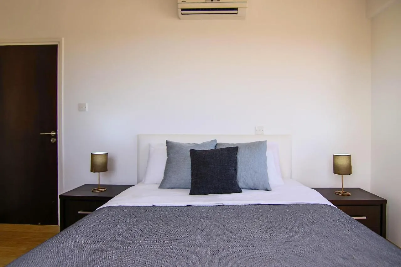 Seaside Luxury Flat Pervolia Apartment