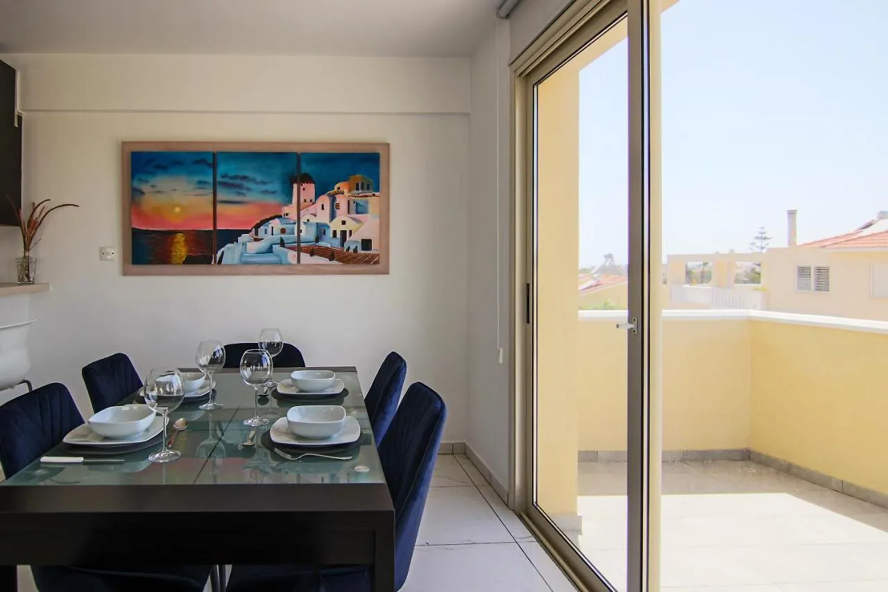 Seaside Luxury Flat Pervolia Apartment Perivolia