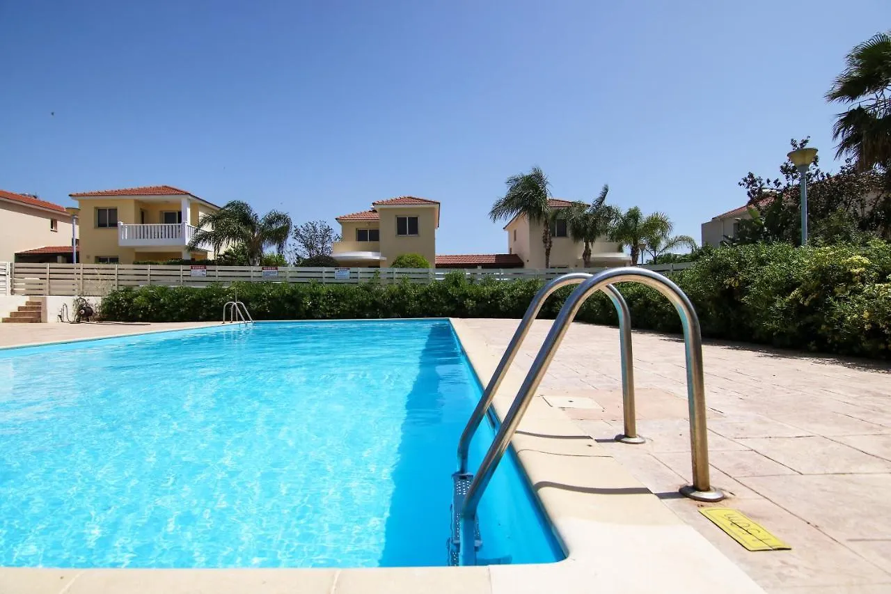 Seaside Luxury Flat Pervolia Apartment 0*, Perivolia